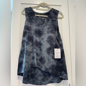 NWT Nancy Rose Love Light Tank